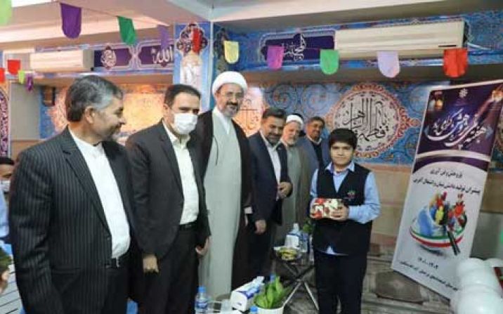 جشنواره تجلیل از برگزیدگان پژوهش و فناوری استان قم برگزار می شود جشنواره تجلیل از برگزیدگان پژوهش و فناوری استان قم برگزار می شود